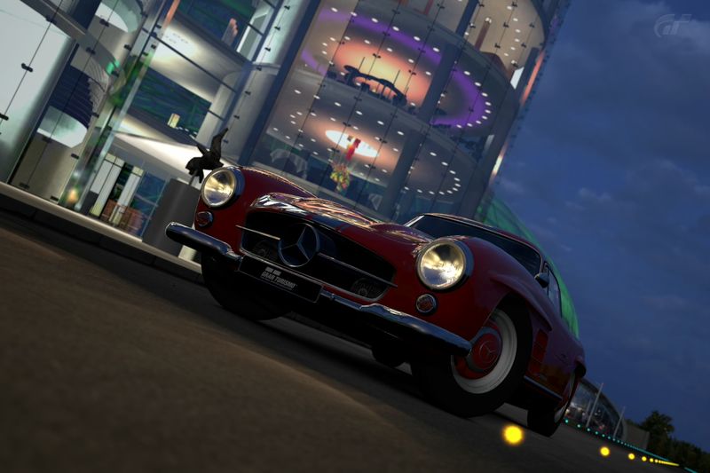 Hangar Red Bull sl 2 RE.jpg